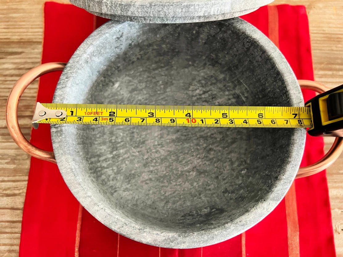 Soapstone Cooking Pot 1.5 liters The Bright Angle