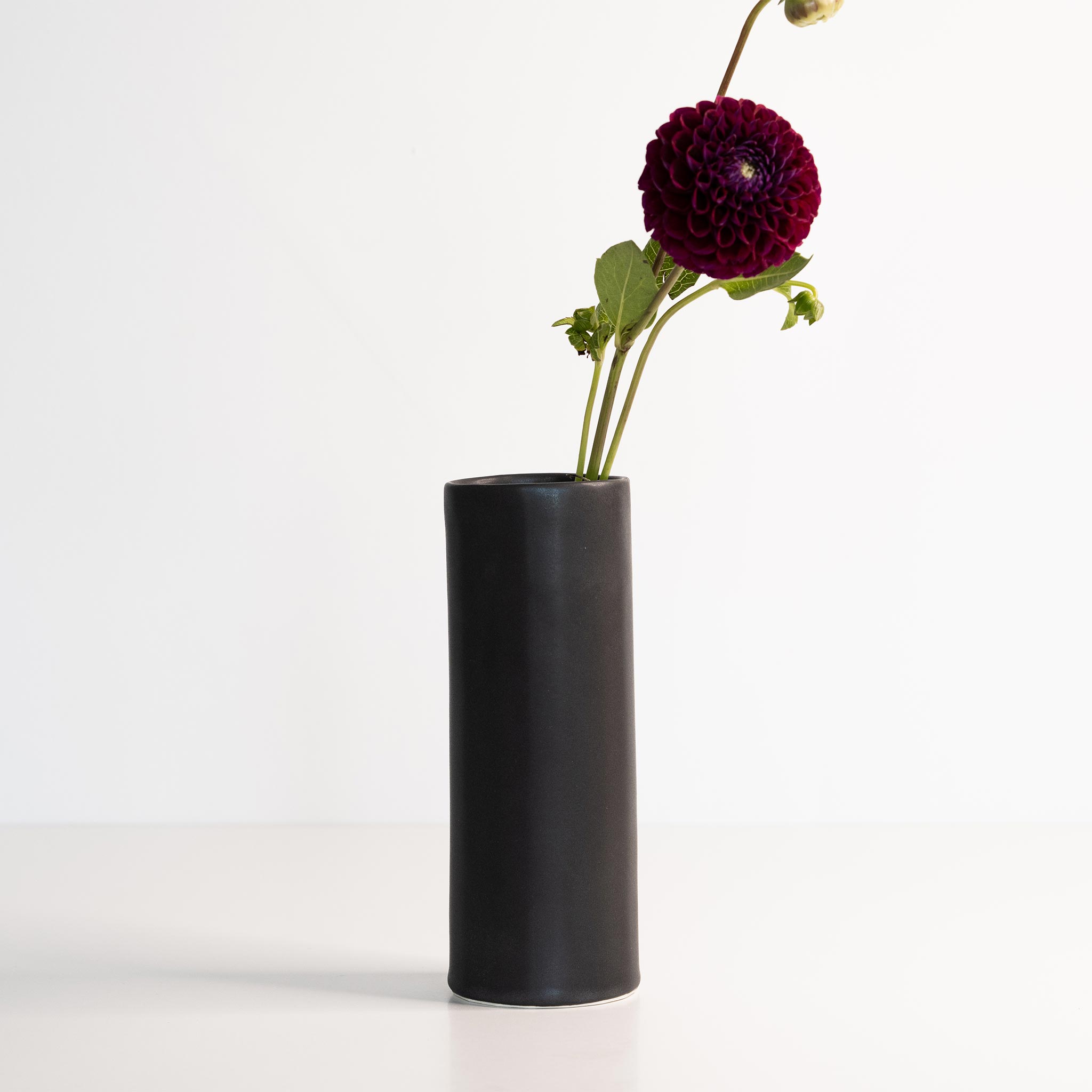 Bloom Vase - Handmade Porcelain Flower Vase Mica Black The Bright Angle
