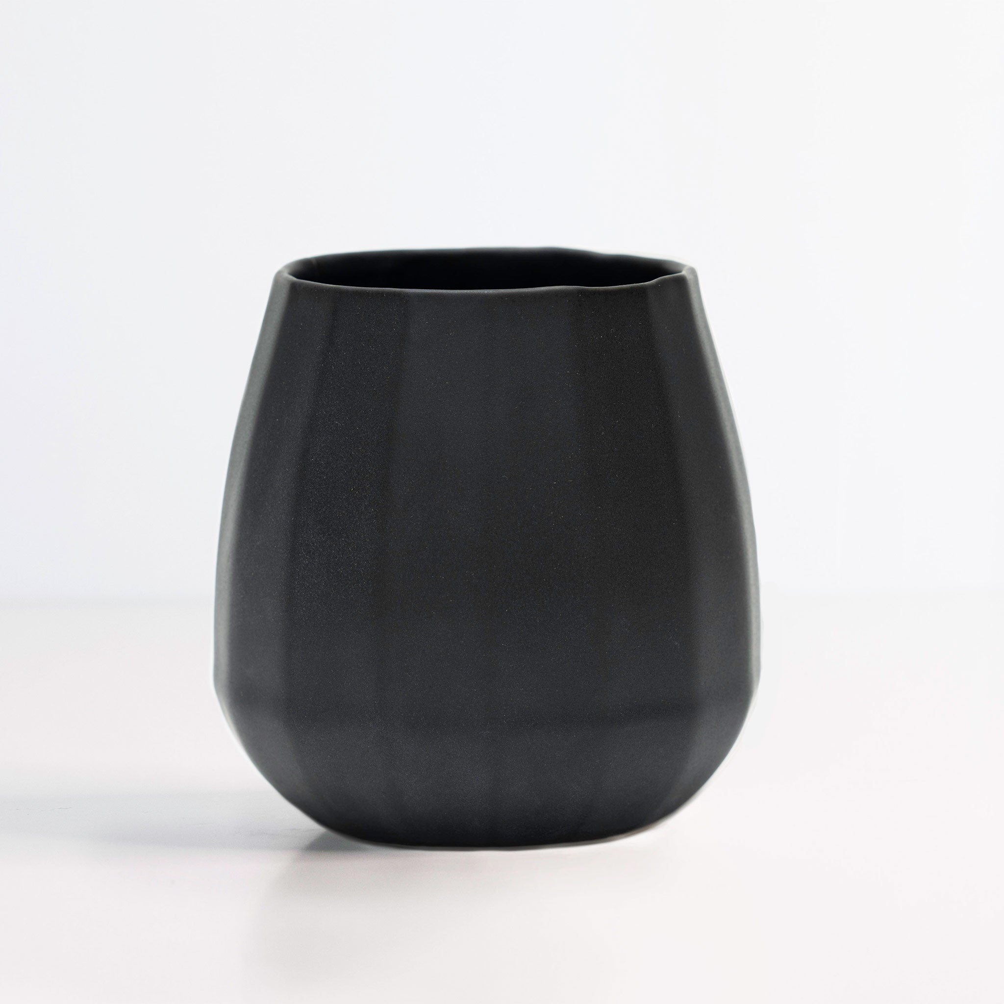 Ceramic Stemless Wine Glass Mica Black The Bright Angle